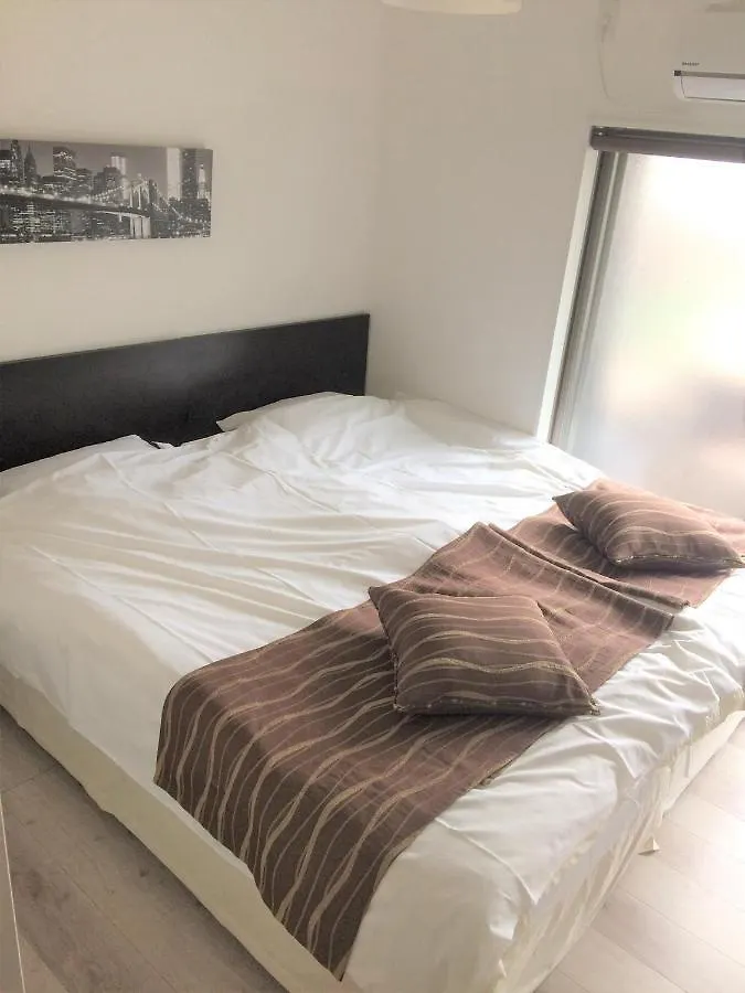 Holiday home Sakura House Terrace: Convenient Dekijima Stay Near USJ Osaka Japan